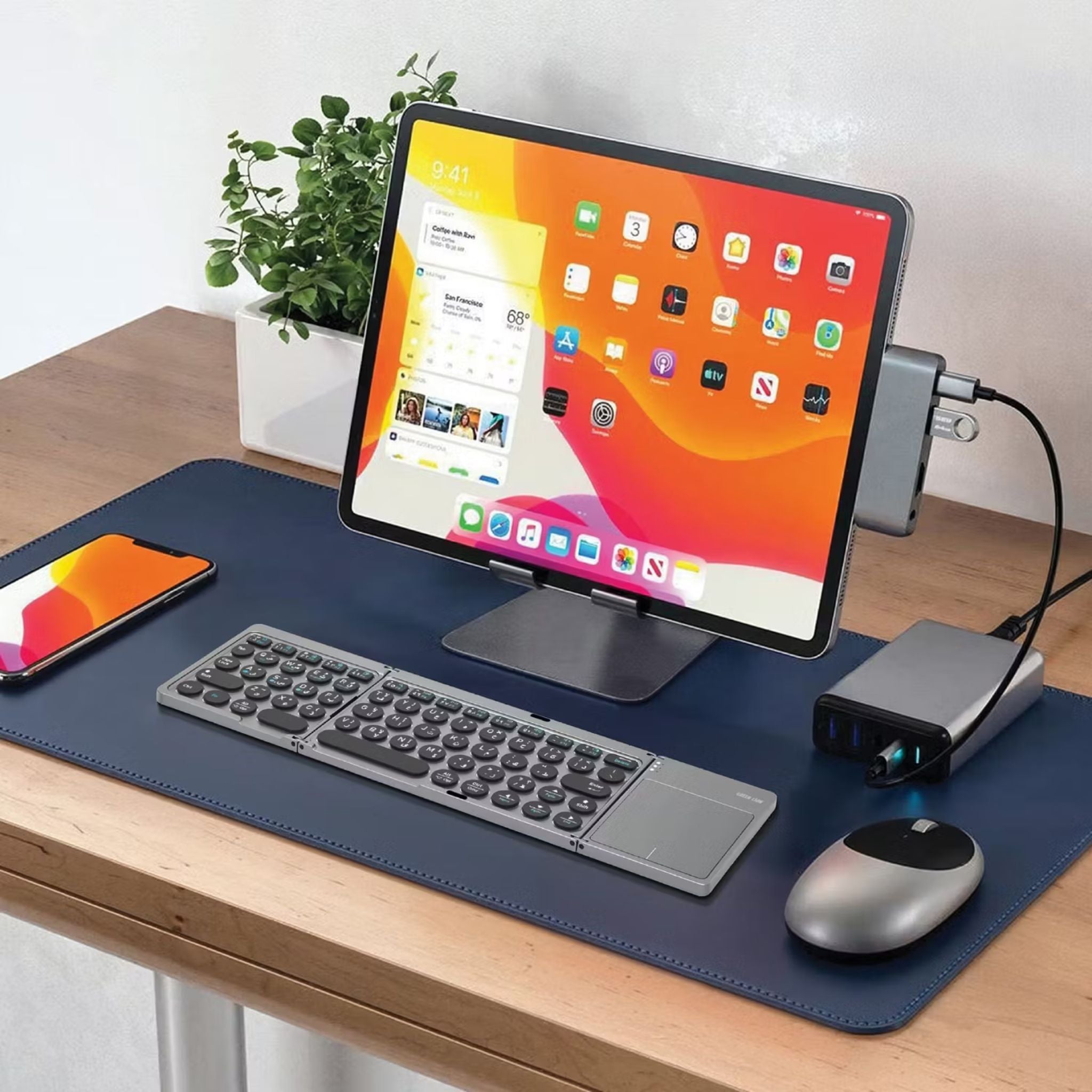 Green Lion Tri-Fold Wireless Keyboard with Scissor-Switch Structure, 180mAh Battery, Universal Compatibility, Over 20 Days of Working Time, High-Sensitivity Touchpad, Comfortable & Quiet Input - Gray
